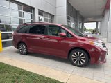Used 2019 Toyota Sienna XLE image 3