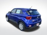 New 2025 Hyundai Venue SE image 3