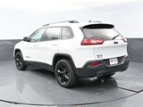 Used 2016 Jeep Cherokee Latitude w/ Cold Weather Group image 4