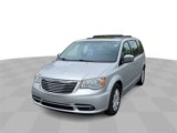 Used 2012 Chrysler Town & Country Touring-L w/ Entertainment Group #2 image 3