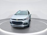 Used 2020 Chevrolet Trax LT w/ LT Convenience Package image 3