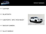 Used 2023 Jeep Cherokee Altitude Lux image 3