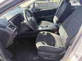 Used 2017 Ford Fusion SE image 3