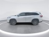 Used 2019 Toyota Highlander XLE image 4