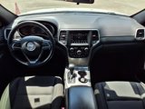 Used 2020 Jeep Grand Cherokee Laredo image 6