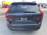 Used 2022 Volvo XC60 B5 Momentum w/ Climate Package image 4