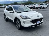 Used 2020 Ford Escape Titanium image 4