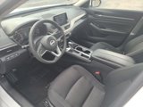 Used 2023 Nissan Altima 2.5 SV image 2
