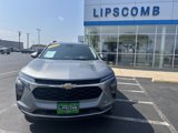 Used 2024 Chevrolet Trax LT image 2