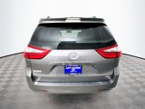 Used 2020 Toyota Sienna XLE image 6