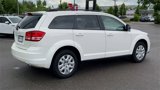 Used 2019 Dodge Journey SE image 2