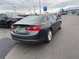 Used 2017 Chevrolet Malibu LT image 2