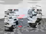 Used 2018 Ford Escape SE image 4