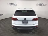 Used 2022 Volkswagen Taos SE image 6