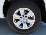 Used 2018 Nissan Titan SV w/ SV Convenience Package image 6