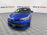 Used 2020 Toyota C-HR XLE image 3