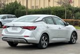 Used 2022 Nissan Sentra SV image 2