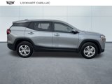 Used 2024 GMC Terrain SLE image 2