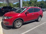 Used 2017 Nissan Rogue SV image 2