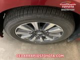 Certified 2019 Toyota Sienna XLE image 5