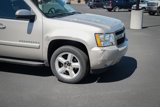 Used 2007 Chevrolet Suburban LT image 3