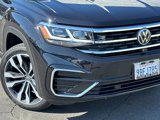 Used 2022 Volkswagen Atlas SEL Premium image 2