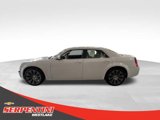 Used 2010 Chrysler 300 S image 6