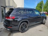 Used 2022 Volkswagen Atlas SE w/ Panoramic Sunroof Package image 2