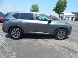 Used 2023 Nissan Rogue SV image 3