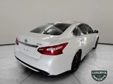 Used 2017 Nissan Altima 3.5 SL w/ 3.5SL Technology Package image 4