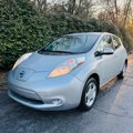 Used 2015 Nissan Leaf SV image 2