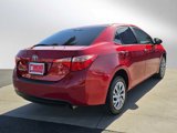 Used 2018 Toyota Corolla LE image 3