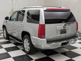 Used 2013 Cadillac Escalade AWD image 4