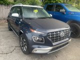 Used 2023 Hyundai Venue Limited image 3