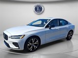 Certified 2025 Volvo S60 B5 Core image 3