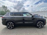Used 2022 Mitsubishi Outlander SE image 6