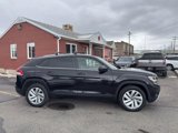 Used 2020 Volkswagen Atlas Cross Sport SE w/ Panoramic Sunroof Package image 4