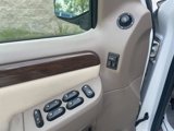 Used 2005 Ford Explorer Eddie Bauer image 6