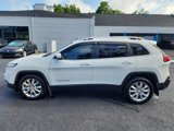 Used 2017 Jeep Cherokee Limited image 5