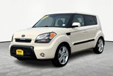 Used 2011 Kia Soul ! w/ Premium Pkg image 2
