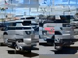 Used 2019 Ford Explorer XLT image 4