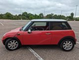 Used 2004 MINI Cooper Hardtop image 2