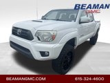 Used 2014 Toyota Tacoma w/ TRD Package image 3