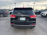 Used 2016 Kia Sorento LX image 5