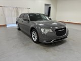 Used 2018 Chrysler 300 Touring image 2
