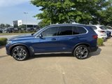 Certified 2022 BMW X5 sDrive40i w/ Premium Package image 2