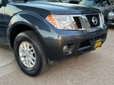 Used 2018 Nissan Frontier SV image 3