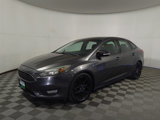 Used 2016 Ford Focus SE w/ Equipment Group 201A image 2
