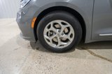 Used 2022 Chrysler Pacifica Limited image 4