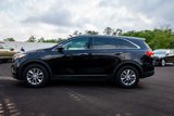 Used 2018 Kia Sorento L image 2